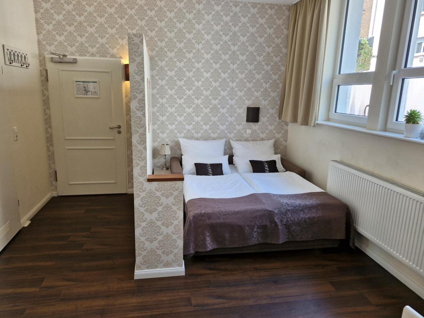 List Five - Your British Guesthouse Stuttgart Luaran gambar