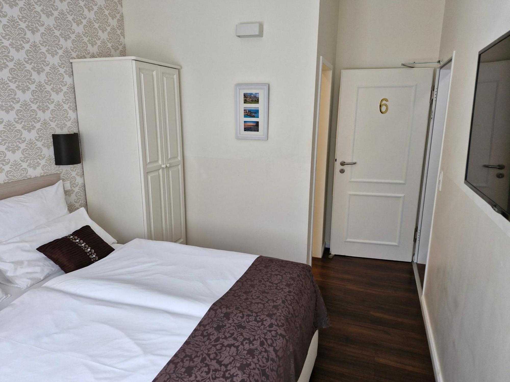 List Five - Your British Guesthouse Stuttgart Luaran gambar