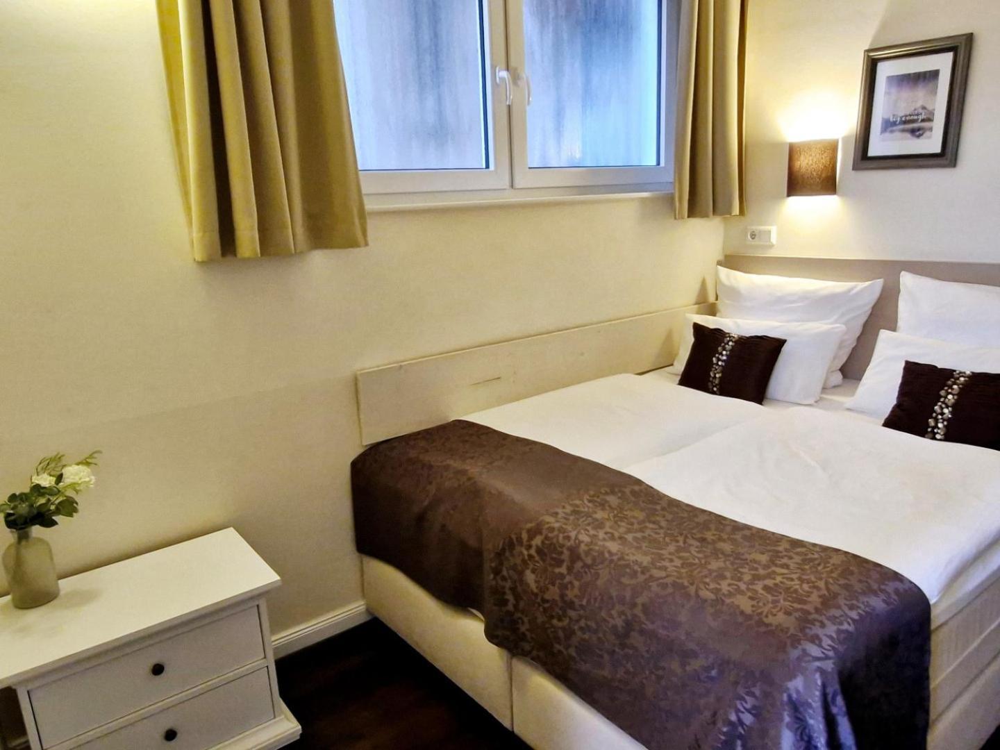 List Five - Your British Guesthouse Stuttgart Luaran gambar